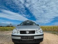 Gebraucht VW Polo 64 PS (47 kW) 2002 Grau Kleinwagen