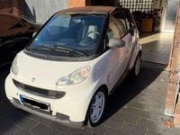 Gebraucht Smart ForTwo Coupé 61 PS (44 kW) 2011 Weiß Coupé