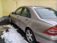 Gebraucht Mercedes C180 Elegance 143 PS (105 kW) 2003 Grau Limousine