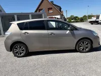 Gebraucht Toyota Verso Comfort 111 PS (81 kW) 2014 Van / Kleinbus
