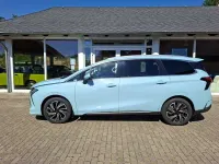 Neu Forthing Yacht/4 U-Tour 177 PS (130 kW) 2026 Sky light blue Van / Kleinbus