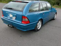 Gebraucht Mercedes C200 102 PS (75 kW) 1999 Blau Kombi