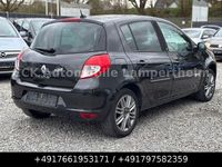Gebraucht Renault Clio III Night&Day 75 PS (55 kW) 2011 Schwarz Limousine