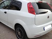 Gebraucht Fiat Punto 88 PS (64 kW) 2009 Weiß Kleinwagen