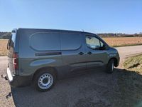 Gebraucht Peugeot Partner 131 PS (96 kW) 2025 Blau Van / Kleinbus