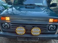 Gebraucht Lada niva 82 PS (60 kW) 2010 Grün SUV