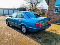 Gebraucht BMW 525 192 PS (141 kW) 1994 Blau Limousine