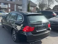 Gebraucht BMW 325 204 PS (150 kW) 2011 Schwarz Kombi