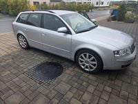 Second-hand Audi A4 S-Line 170 CP (125 kW) 2002 Argintiu Break