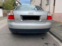 gebraucht Audi A4 2.0 Benzin