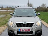 Gebraucht Skoda Yeti 170 PS (125 kW) 2011 Gold SUV