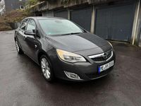 Gebraucht Opel Astra Selection 75 PS (55 kW) 2012 Limousine