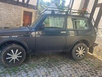 Gebraucht Lada niva 83 PS (61 kW) 2012 Schwarz SUV