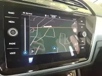 Gebraucht VW Touran 150 PS (110 kW) 2025 Weiß Van / Kleinbus