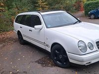 Gebraucht Mercedes 230 150 PS (110 kW) 1996 Weiß Kombi