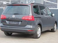 Gebraucht VW Sharan Trendline 140 PS (102 kW) 2011 Grau Van / Kleinbus