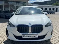 Gebraucht BMW 220 Active Tourer 170 PS (125 kW) 2025 Weiss Van / Kleinbus