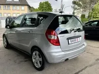 Używany Mercedes A160 82 KM (60 kW) 2008 Srebrny Sedan/Limuzyna
