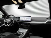 Gebraucht BMW 330e Performance 292 PS (214 kW) 2024 Blacksapphire metallic (475) Kombi