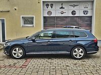 Usata VW Passat Highline 239 CV (175 kW) 2016 Blu Station wagon