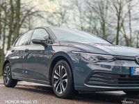 Gebraucht VW Golf VIII 150 PS (110 kW) 2021 Grau Limousine