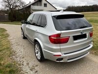 gebraucht BMW X5 xDrive30d M-Paket Panorama Navi Leder Xenon