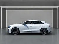 Gebraucht Audi Q8 Competition 286 PS (210 kW) 2022 Weiß SUV
