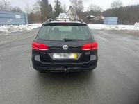 Gebraucht VW Passat 140 PS (102 kW) 2011 Schwarz Kombi
