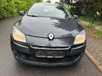 Gebraucht Renault Mégane 101 PS (74 kW) 2012 Grau Limousine