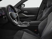 Gebraucht BMW 330e Comfort Edition 292 PS (214 kW) 2025 Weiß Kombi