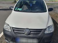 Second-hand VW Fox Basis 75 CP (55 kW) 2008 Alb Hatchback