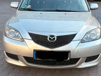 Usata Mazda 3 105 CV (77 kW) 2005 Beige Utilitaria