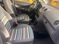 Usata VW Caddy 105 CV (77 kW) 2012 Argento Monovolume