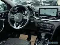 Gebraucht Kia Ceed Spirit 160 PS (117 kW) 2023 Grau Kleinwagen