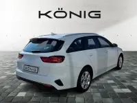 Gebraucht Kia Ceed Edition 7 2023 Weiss Kleinwagen