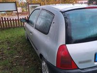 Gebraucht Renault Clio II 2001 Silber Kleinwagen