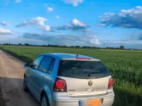 Gebraucht VW Polo 64 PS (47 kW) 2009 Silber Kleinwagen