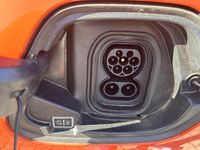 Gebraucht Opel Corsa-e Elegance 100 kW (136 PS) 2022 Power orange metallic Kleinwagen