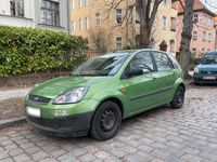 Gebraucht Ford Fiesta 80 PS (58 kW) 2007 Grün Kleinwagen
