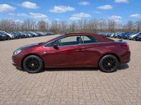 Second-hand Opel Cascada 120 CP (88 kW) 2017 Andere farben Cabrio