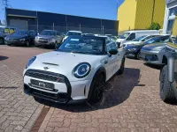 Gebraucht Mini Cooper S Cabriolet Classic 178 PS (130 kW) 2023 Nanuq white Cabrio