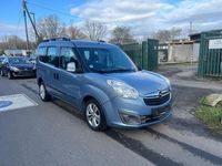 Gebraucht Opel Combo 105 PS (77 kW) 2013 Blau Van / Kleinbus