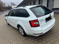 Gebraucht Skoda Octavia Clever 116 PS (85 kW) 2018 Weiß Limousine
