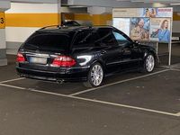 Gebraucht Mercedes E320 Avantgarde 224 PS (164 kW) 2007 Schwarz Kombi