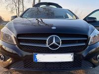 Gebraucht Mercedes A180 109 PS (80 kW) 2012 Schwarz Limousine