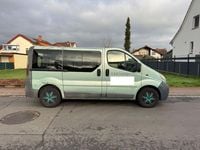 Gebraucht Opel Vivaro 120 PS (88 kW) 2003 Grün Van / Kleinbus