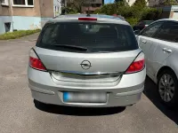 Second-hand Opel Astra 105 CP (77 kW) 2006 Argintiu Hatchback