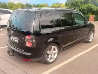 Gebraucht VW Touran 140 PS (102 kW) 2010 Schwarz Van / Kleinbus