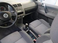 Gebraucht VW Polo 75 PS (55 kW) 2003 Grau Kleinwagen