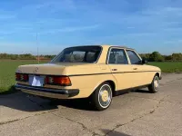 Gebraucht Mercedes 230 109 PS (80 kW) 1980 Beige Limousine